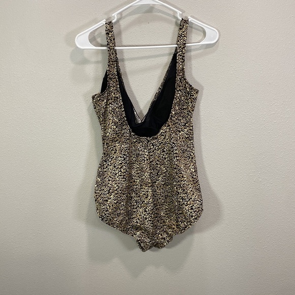 Miraclesuit swimsuit onepiece black with tan goldish circles‎ - Picture 5 of 7